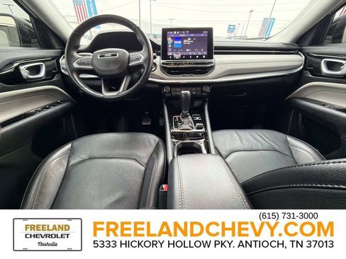 Used 2022 Jeep Compass Limited image 18