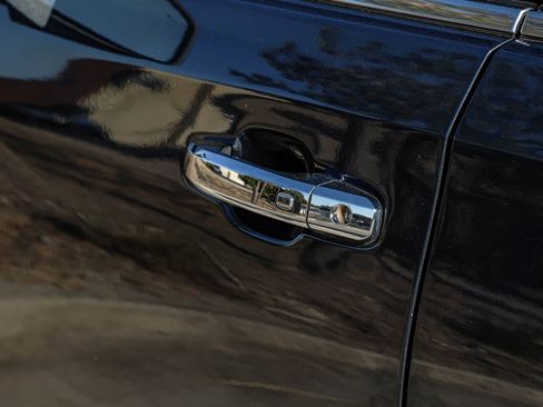 Used 2019 Chevrolet Silverado 1500 LTZ w/ LTZ Texas Edition image 45