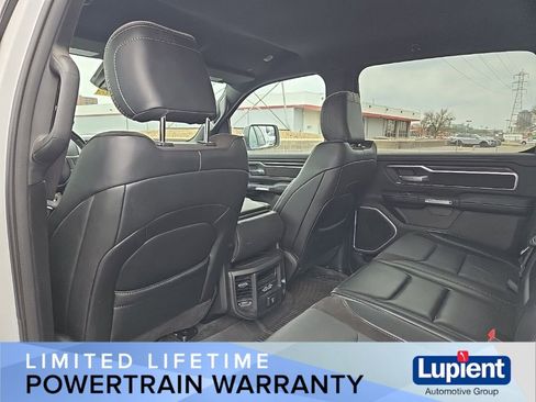 Used 2024 RAM 1500 Laramie AWD/4WD image 14