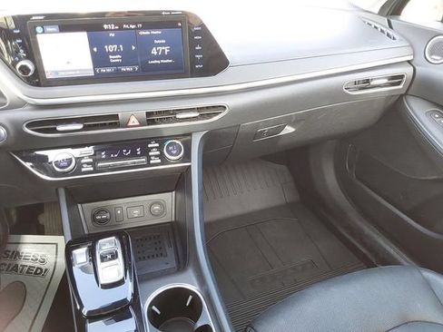 Used 2021 Hyundai Sonata Limited w/ Winter Weather Package FWD image 35