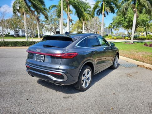 Certified 2025 Audi Q5 Premium Plus w/ Premium Plus image 5