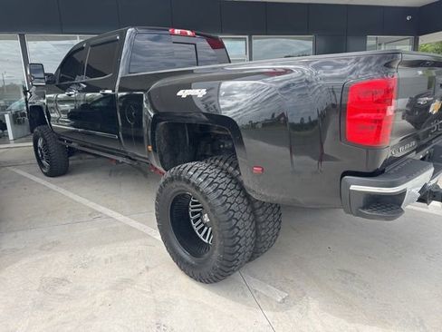 Used 2018 Chevrolet Silverado 3500 LTZ w/ Duramax Plus Package AWD/4WD image 3