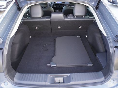 Certified 2025 Toyota Prius XLE image 7