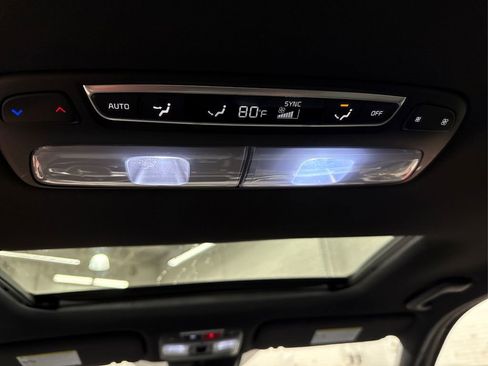 Used 2023 Kia Telluride EX X-Line image 37