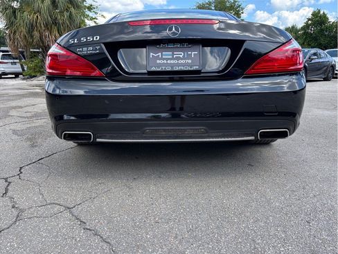 Used 2013 Mercedes-Benz SL 550 image 14