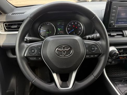Used 2022 Toyota RAV4 SE AWD/4WD image 13