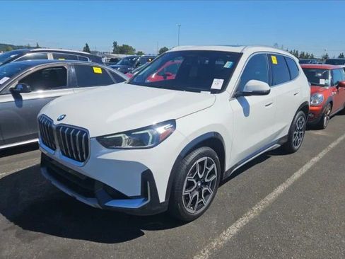 Used 2025 BMW X1 xDrive28i w/ Convenience Package AWD/4WD image 1