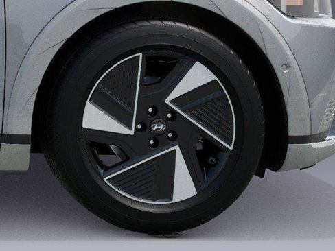 New 2026 Hyundai Ioniq 5 Limited RWD image 8