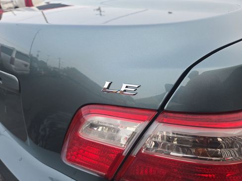 Used 2009 Toyota Camry LE image 30