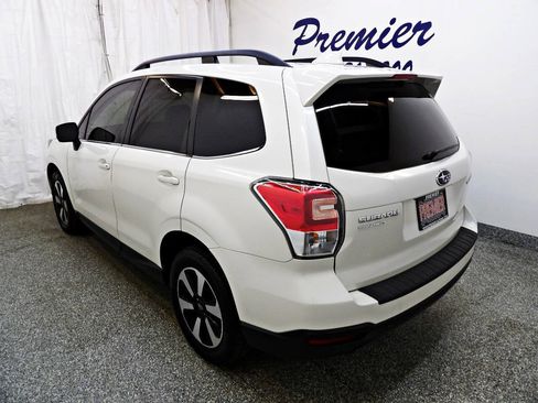 Used 2018 Subaru Forester 2.5i Limited AWD/4WD image 4