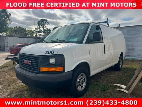 Used 2016 GMC Savana 2500 image 2
