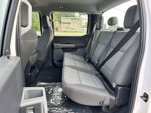 New 2026 Ford F250 XL AWD/4WD image 7