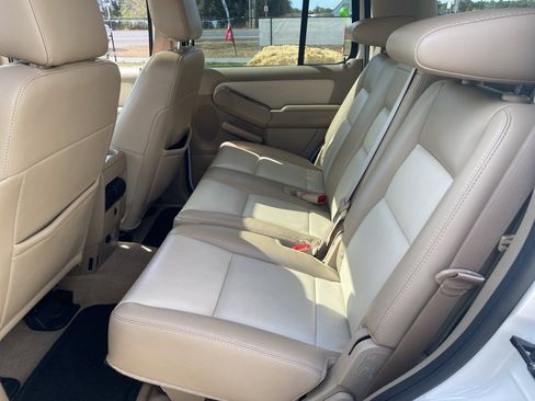 Used 2007 Ford Explorer Limited image 4