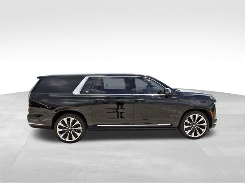 Used 2026 Cadillac Escalade ESV Platinum Luxury w/ LPO, Floor Liner Package AWD/4WD image 5