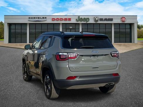 Used 2019 Jeep Compass Limited image 5