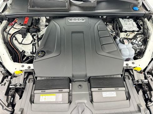 Certified 2025 Audi Q7 2.0T Premium Plus w/ Premium Plus Package image 28