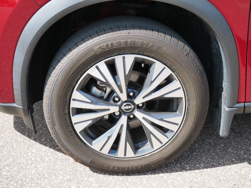 Used 2023 Nissan Rogue SV AWD/4WD image 8