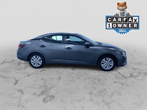 Used 2025 Nissan Sentra S FWD image 2