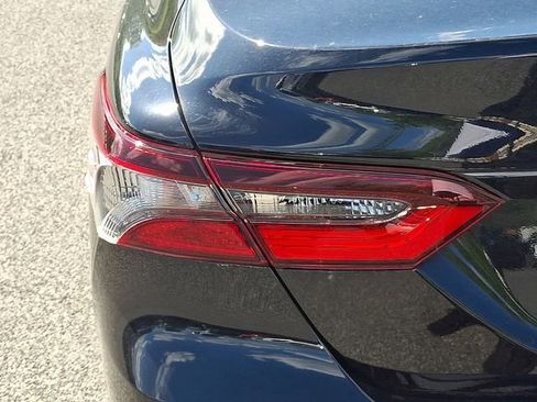 Used 2023 Toyota Camry LE FWD image 32