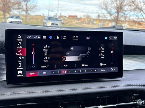 Used 2024 Alfa Romeo Tonale Veloce image 31