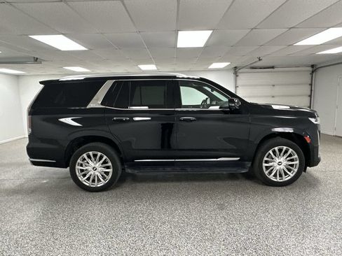 Used 2022 Cadillac Escalade Premium Luxury AWD/4WD image 9