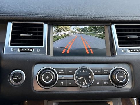 Used 2012 Land Rover Range Rover Sport HSE AWD/4WD image 19