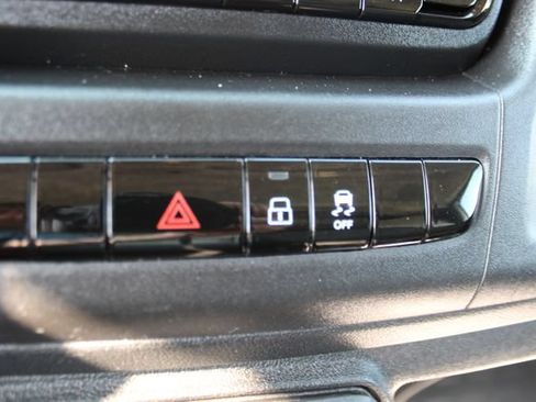 Used 2023 RAM ProMaster 2500 FWD image 18