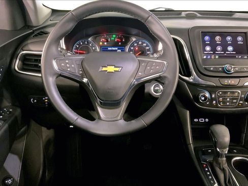 Used 2023 Chevrolet Equinox LT w/ Driver Convenience Package AWD/4WD image 5