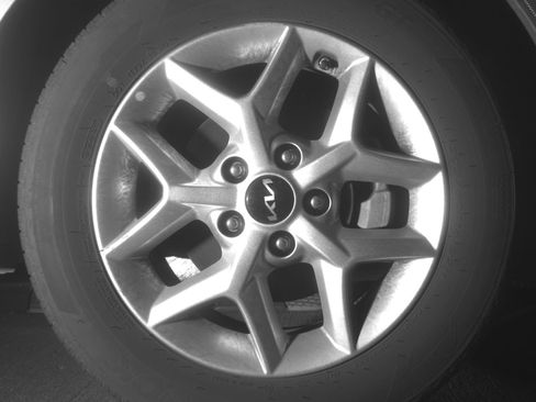 Used 2025 Kia Soul LX w/ LX Technology Package image 13