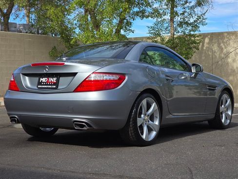Used 2012 Mercedes-Benz SLK 350 image 10