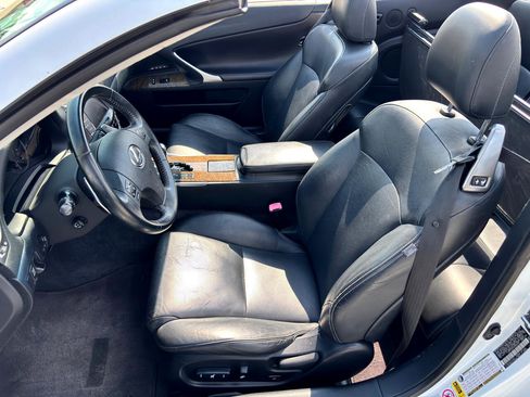 Used 2010 Lexus IS 250C image 23