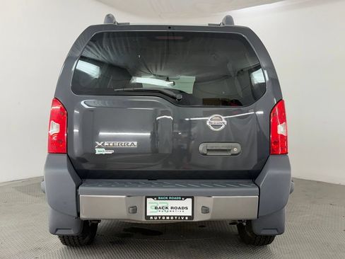 Used 2014 Nissan Xterra S w/ Value Package RWD image 8