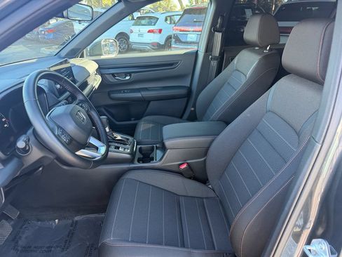 Used 2026 Honda CR-V Sport image 12