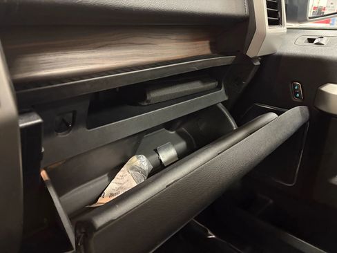 Used 2017 Ford F150 Lariat w/ Equipment Group 502A Luxury image 36