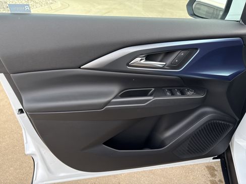 New 2026 Chevrolet Equinox EV LT FWD image 10