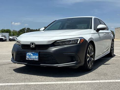 Used 2022 Honda Civic EX image 11