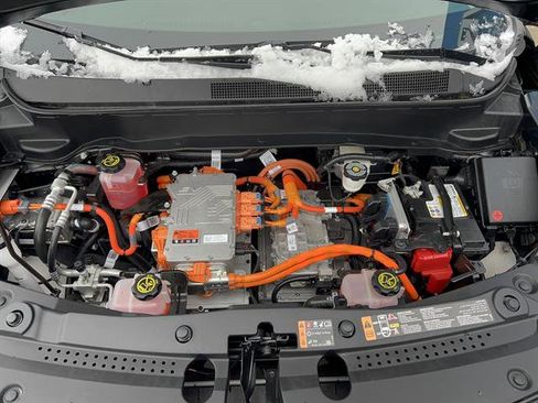 Used 2023 Chevrolet Bolt EUV Premier w/ Sun & Sound Package image 10