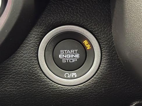 New 2026 RAM 1500 Express AWD/4WD image 22