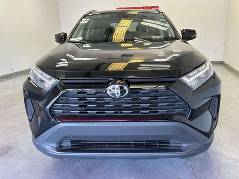 Used 2024 Toyota RAV4 XLE FWD image 8