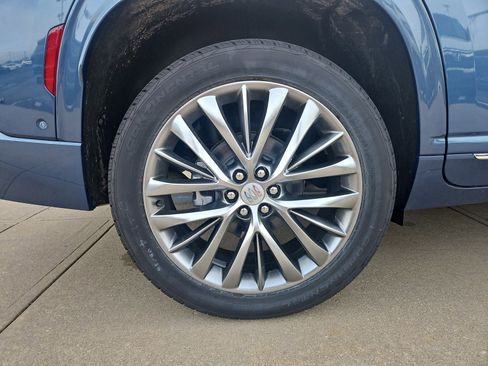 Used 2025 Buick Enclave Avenir w/ Super Cruise Package image 5