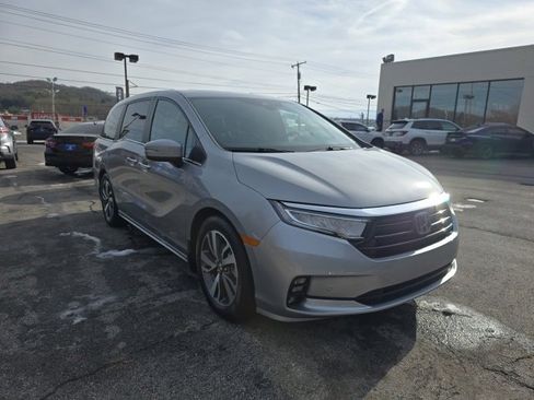 Used 2024 Honda Odyssey Touring image 7