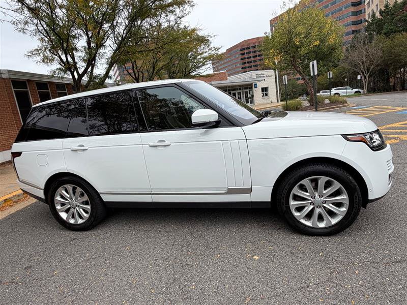 Used 2016 Land Rover Range Rover HSE AWD/4WD image 5