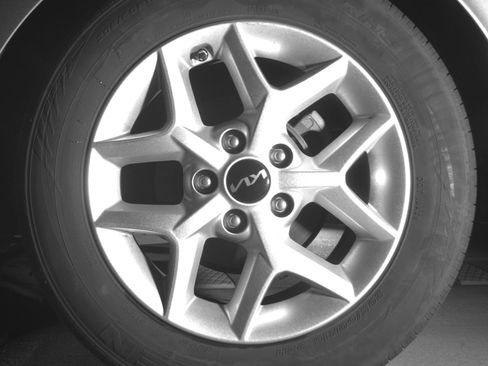 Used 2025 Kia Soul LX w/ LX Technology Package image 14