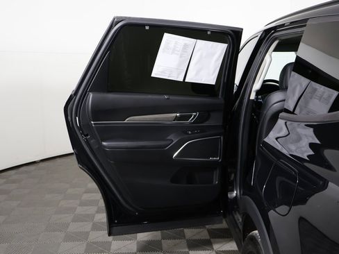 Used 2022 Kia Telluride SX image 29