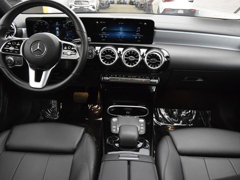 Used 2023 Mercedes-Benz CLA 250 image 20