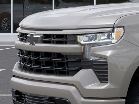 New 2026 Chevrolet Silverado 1500 RST w/ Z71 Off-Road Package AWD/4WD image 13