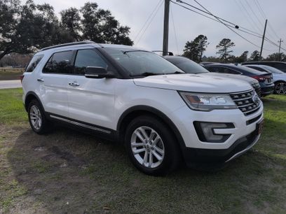 Used 2017 Ford Explorer XLT