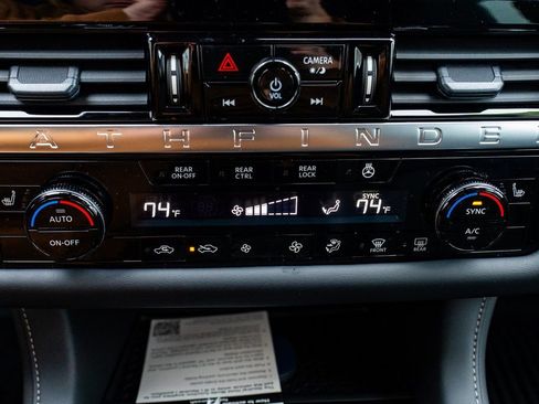 New 2026 Nissan Pathfinder SL AWD/4WD image 20