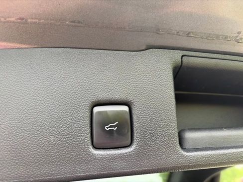 Used 2022 Ford Escape SEL AWD/4WD image 34
