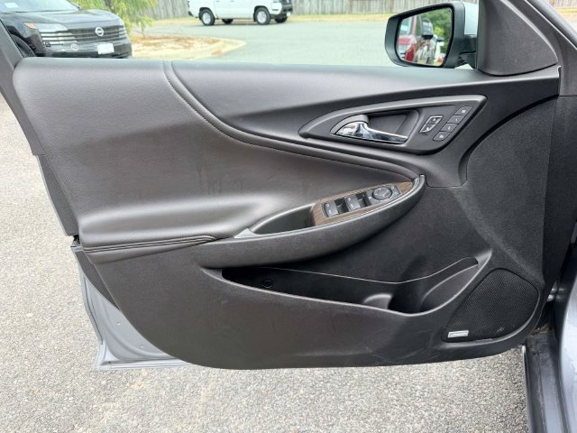 Used 2024 Chevrolet Malibu LT FWD image 14